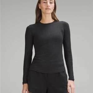 Lululemon Hold Tight longsleeve Top